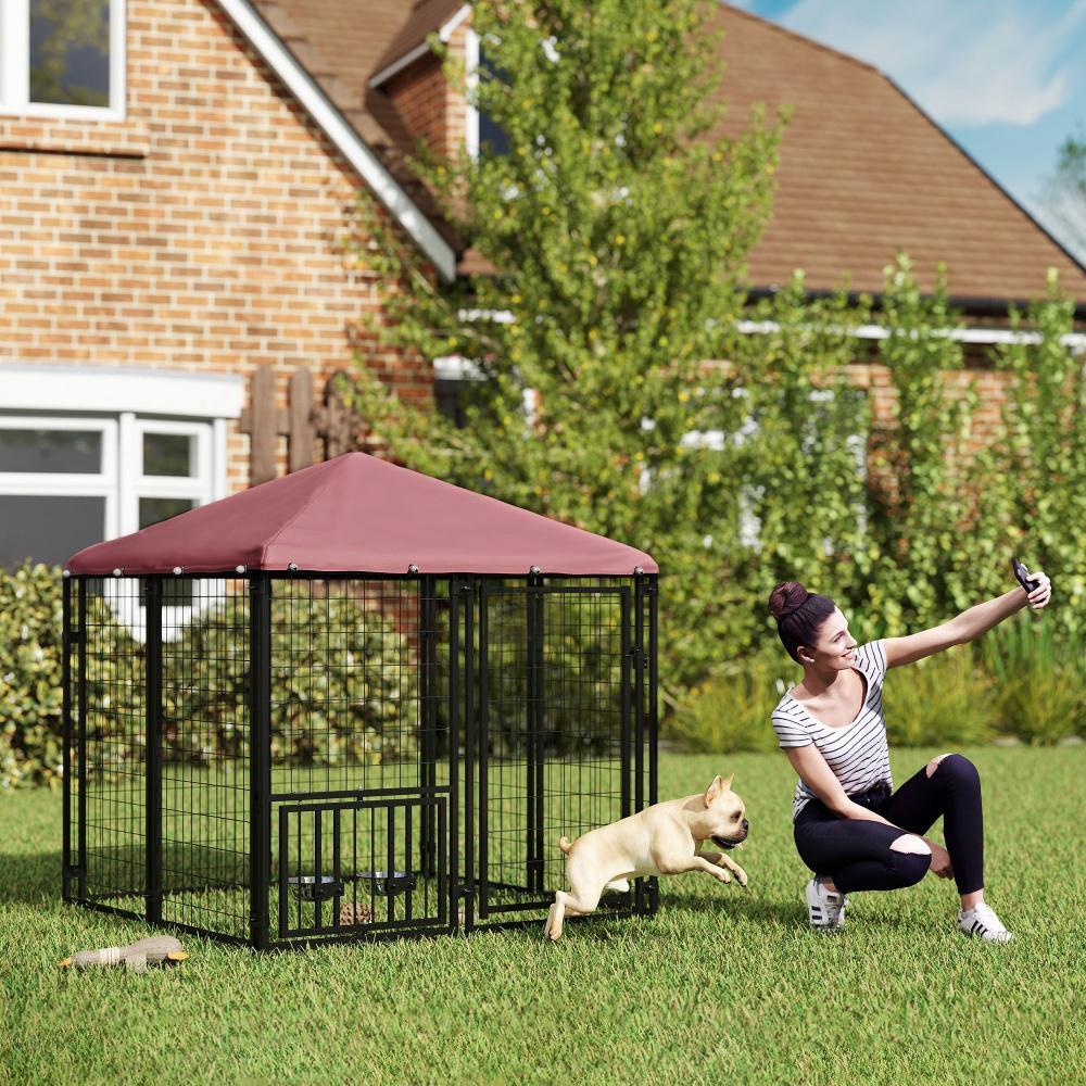 Welded Wire Outdoor Dog Kennel With 360 Rotating & 4 Levels Adjustable Bowls, Waterproof Cover, 4.6 X 4.6 X 5